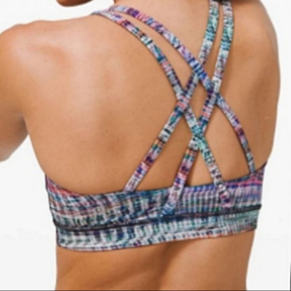 Lululemon Energy Sports Bra Seawheeze Print NWT Athleisure Activewear Yoga Gym - Picture 9 of 9